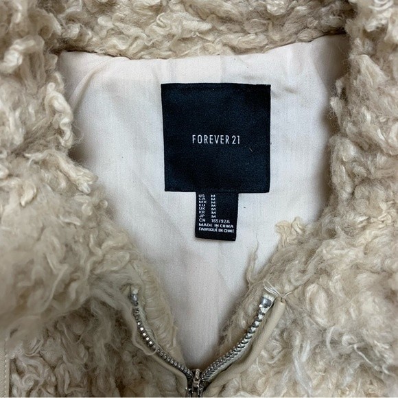 Bohemian Shaggy Boho Gypsy Festival Forever 21 Fuzzy Beige Faux Fur Coat Jacket - Picture 6 of 8